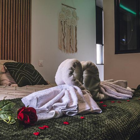 Evasion Room Spa Энен-Бомон Экстерьер фото