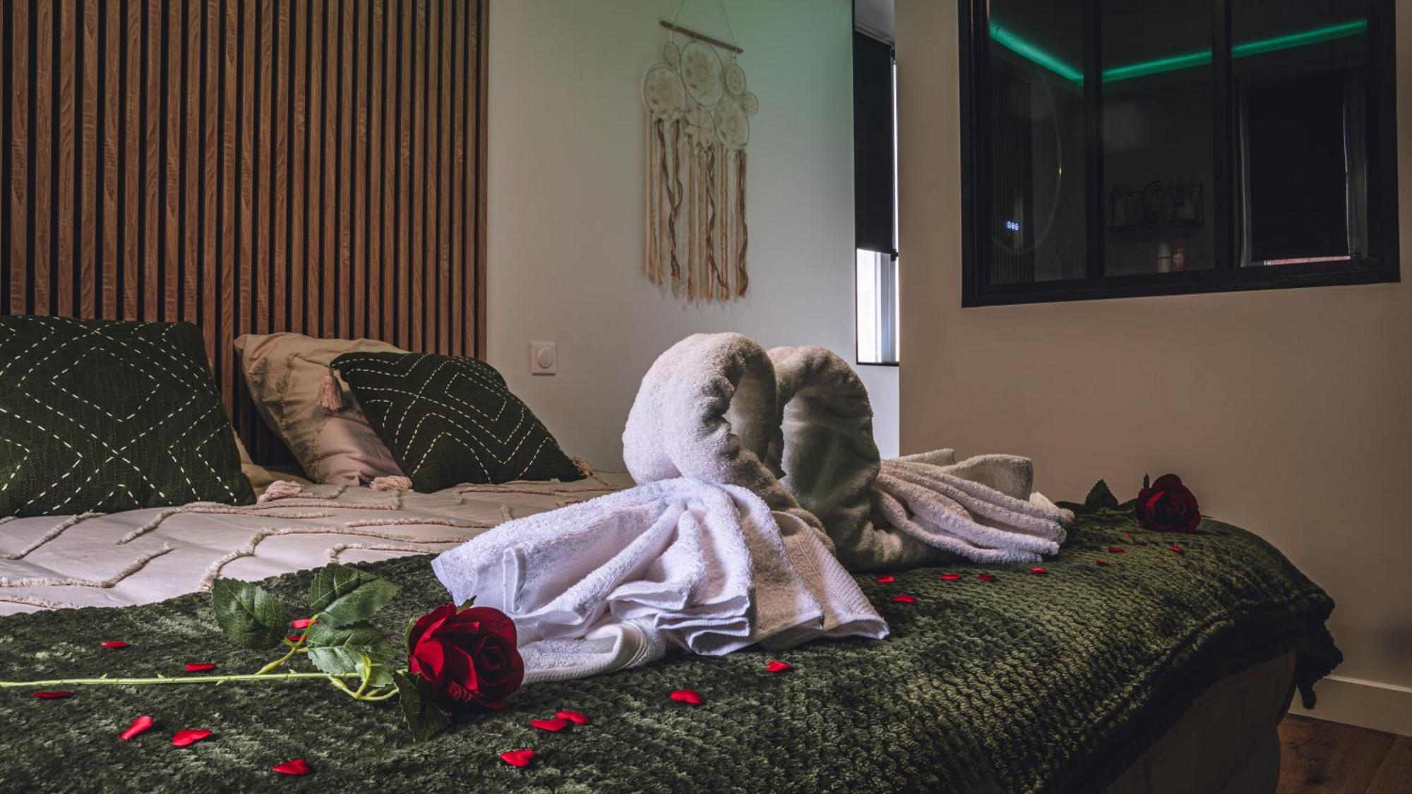 Evasion Room Spa Энен-Бомон Экстерьер фото